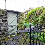 펜션 Walker's Cottage,